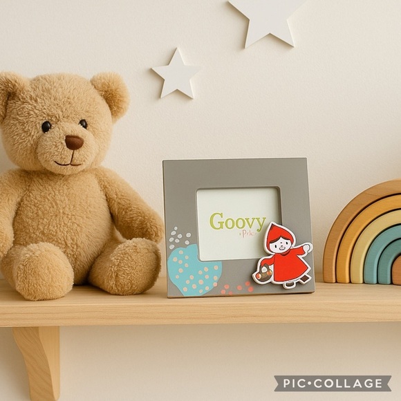 Goovy by Portico Other - Goovy by Portico Grey Little Red Riding Hood Wooden Square Photo Frame Wallet Sz